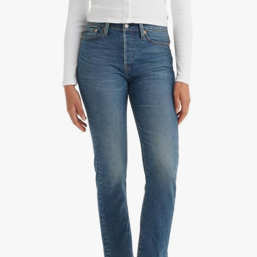 Levi's Women's Wedgie Straight Leg Jeans